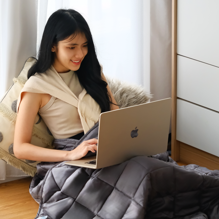 SnowCloud™ Weighted Blanket